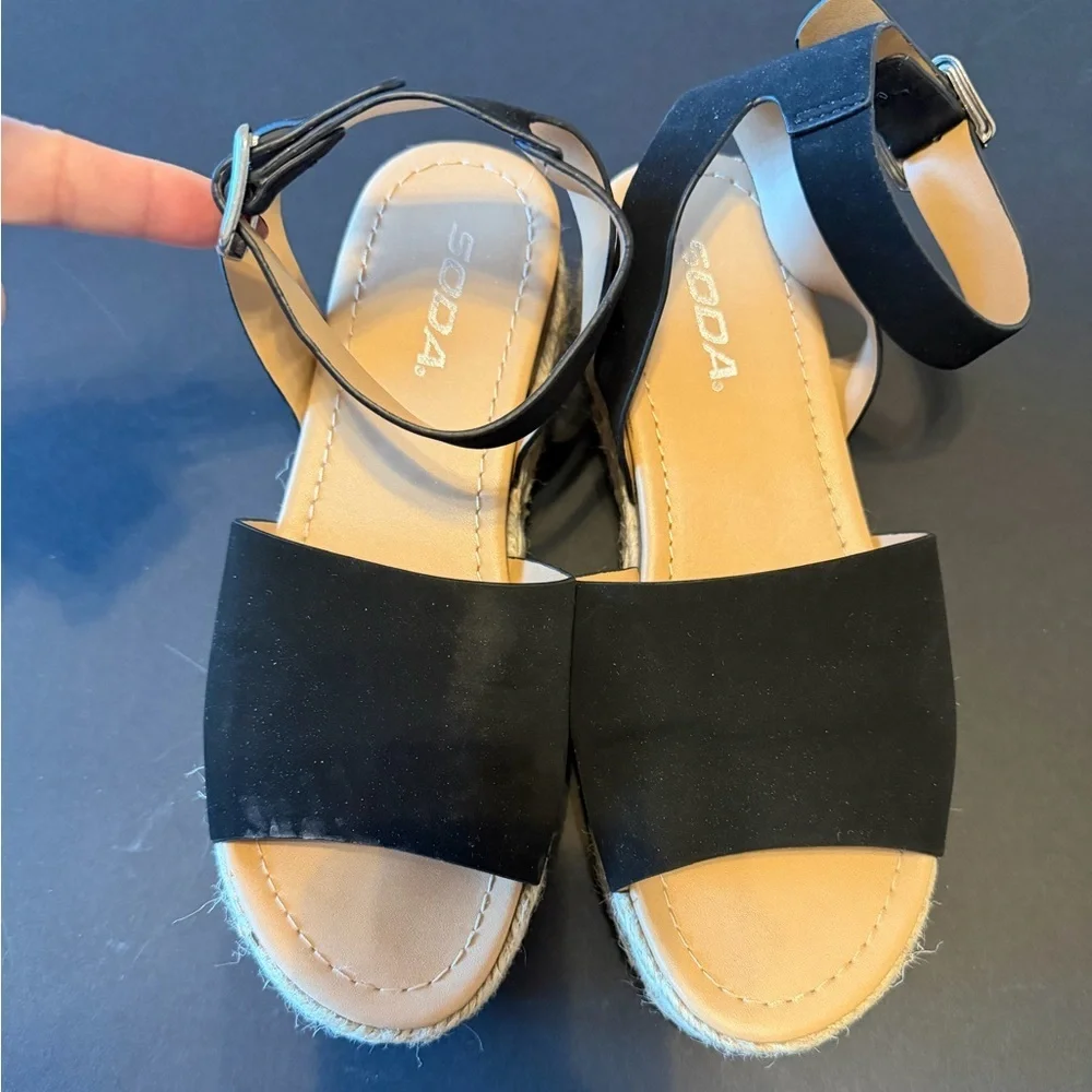 SODA black platform sandals, ankle strap, open front and back, jute accent, 7.5